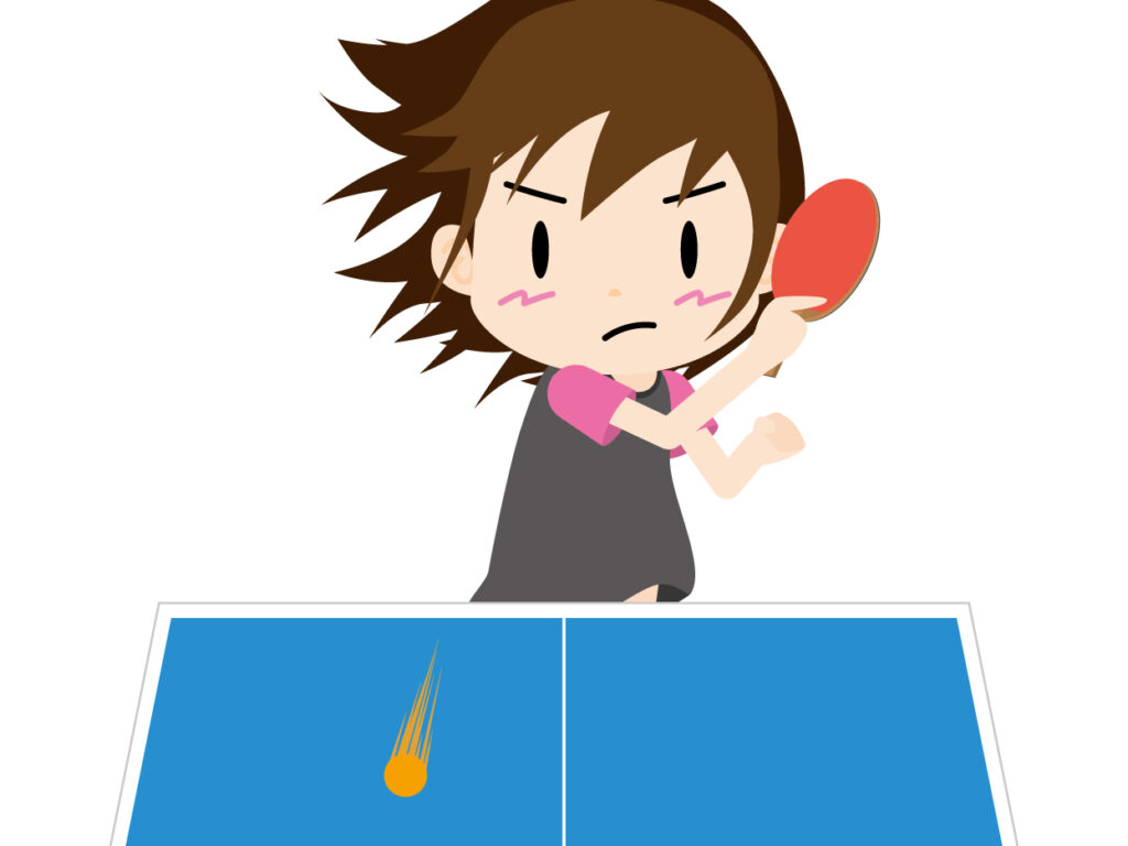 スマッシュを打つ女子卓球選手